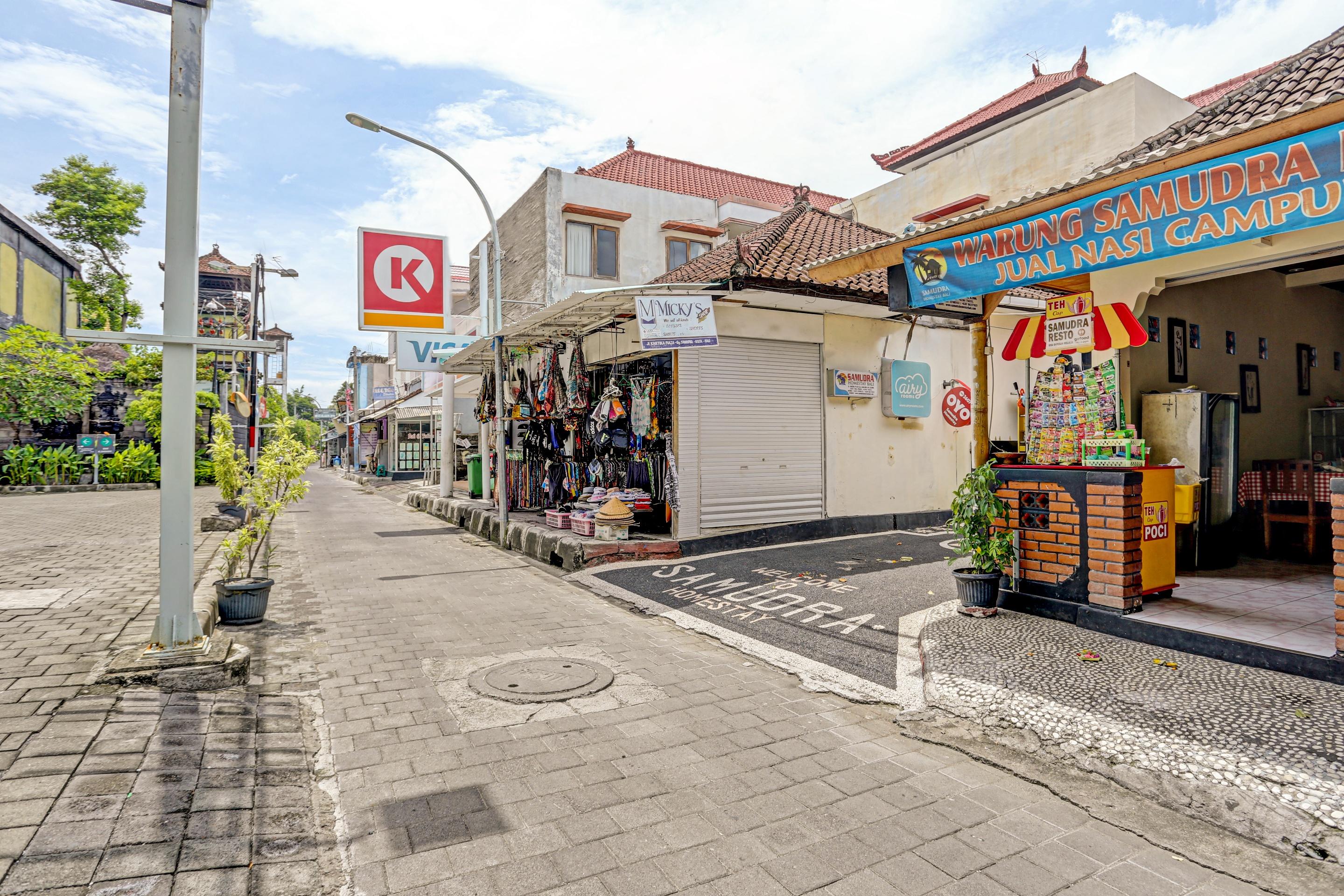Samudra Homestay Кута Екстер'єр фото